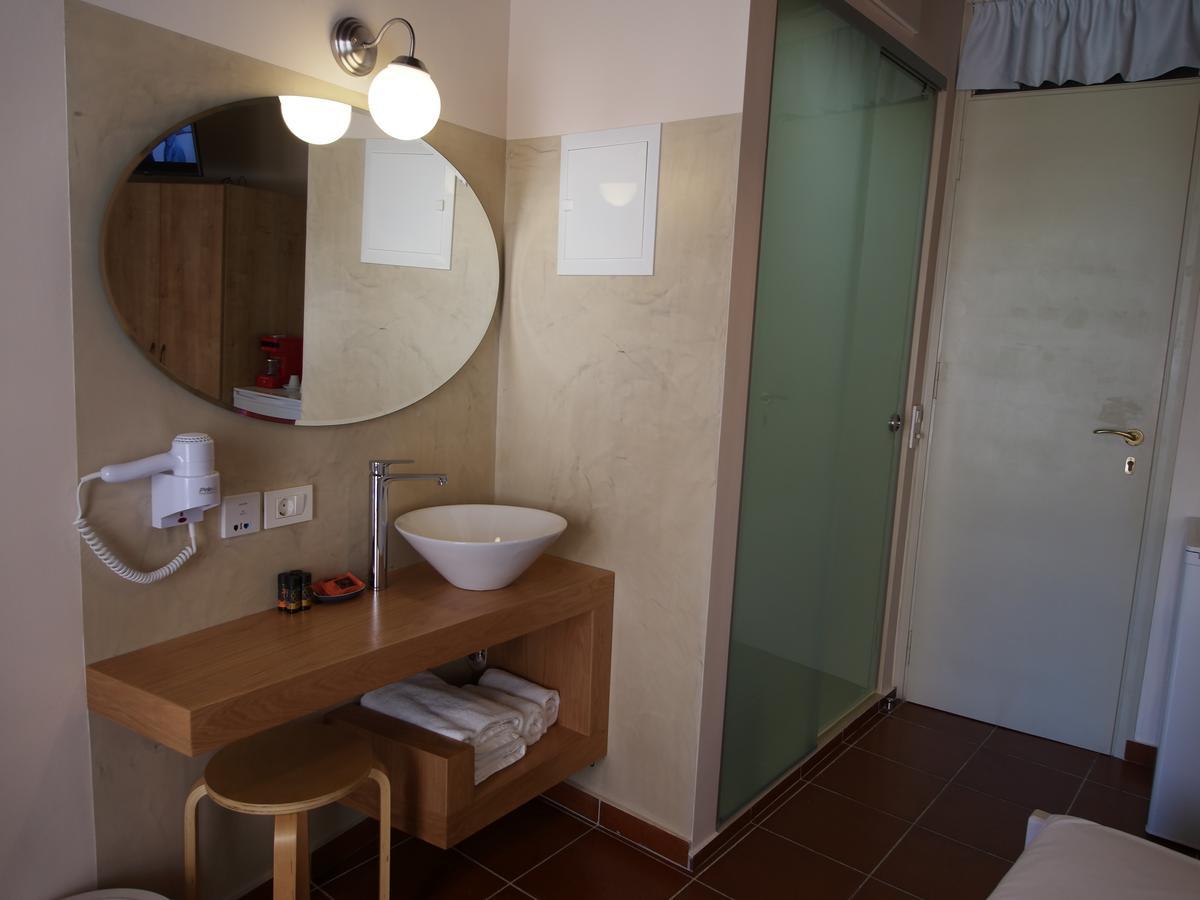 Fivos Casa de hóspedes Chrissi Akti Chania